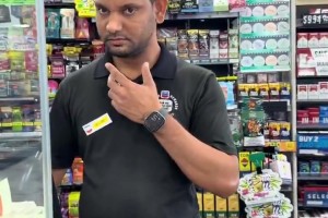 吧友觉得像不？网友偶遇收银员酷似马刺名宿邓肯！