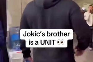 约基奇哥哥这个身板，多特能扛得住几拳？